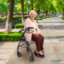 Fällbar rullator med sittplats för äldre och funktionshindrade Hazel