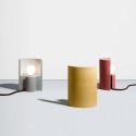 Handgjord bordslampa i modern minimalistisk design Esse Mått