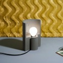 Handgjord bordslampa i modern minimalistisk design Esse 