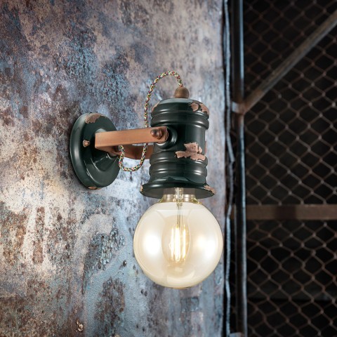 Vägglampa industriell design lampett vintage handmålad Urban AP2