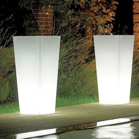 Lysande Trädgårdskruka för utomhus med solcellsljus RGB LED h102 Arkema Quadro Kampanj
