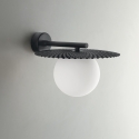 Vintage metallvägglampa med rund vit glasskärm Chaplin AP Försäljning
