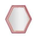 Modernt hexagonalt väggspegel med rosa sammetsram Tony Kampanj