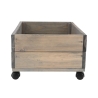 FSC-certifierad blomlåda i trä med hjul 59x39,2x25,2 cm Rea