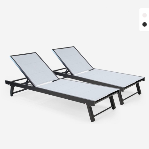 Set med 2 solsängar i...
