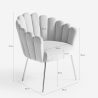 Stol skalfåtölj modern design sammet guldfärgade ben Calicis 
