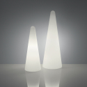 Modern golvlampa i pyramiddesign Slide Cono Erbjudande