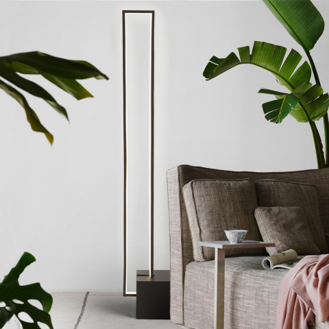 LED-golvlampa med modern minimal rektangulär design Sirio Kampanj