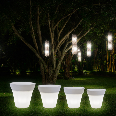 Konisk lysande kruka för utomhus trädgård med ljussats Pegasus Kampanj